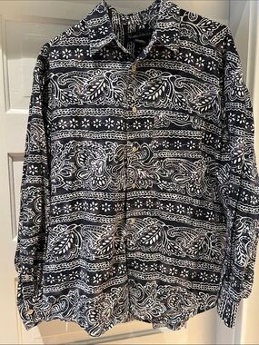 Banana Republic Indigo blue/ black and White Paisley Button-Down Shirt